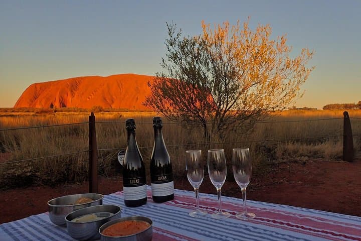 Small Group Uluru Sunset Tour
